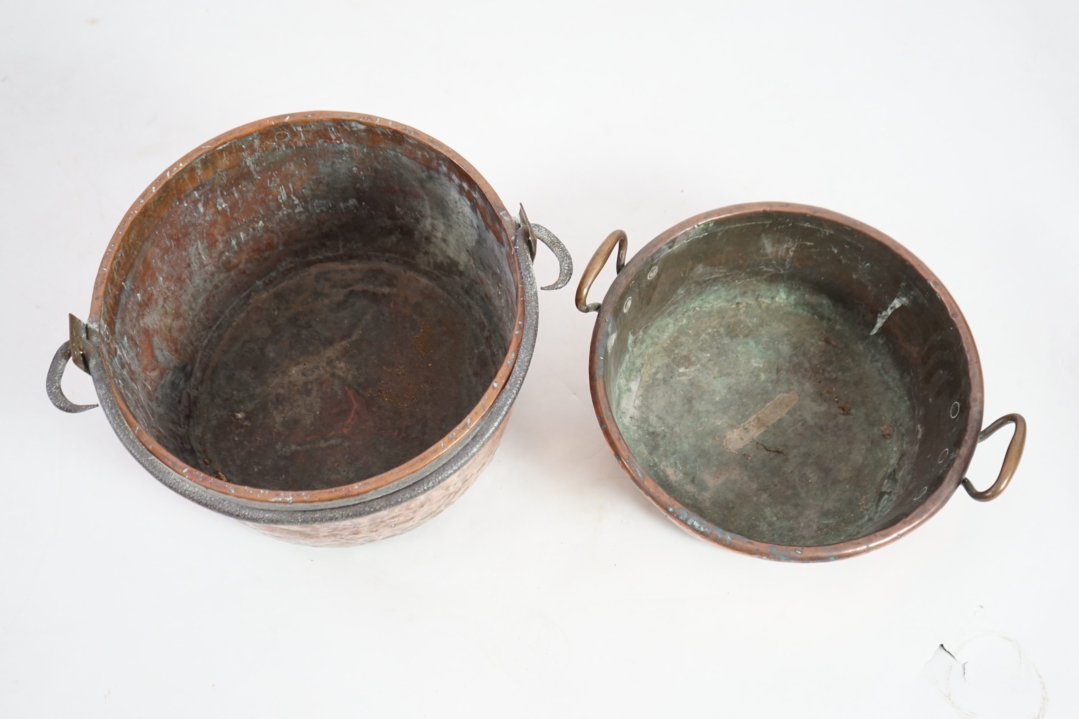 A 19th century copper cooking pan